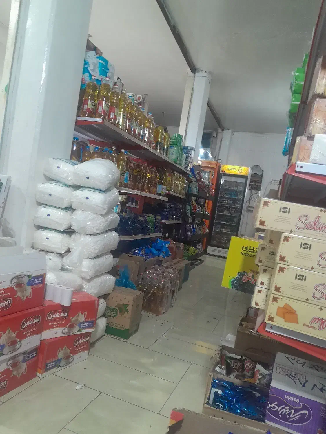 مغازه تجاریدر ولیعصر|فروش مغازه و غرفه|لردگان, |دیوار