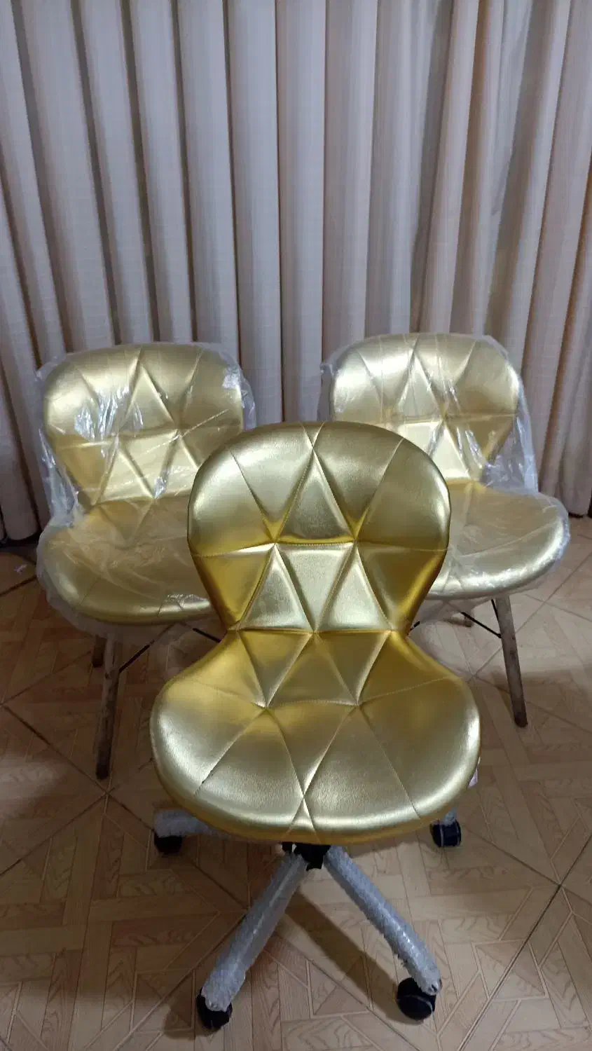 فروش کلیه وسایل آرایشگاه زنانه زیر قیمت|آرایشگاه و سالنهای زیبایی|تهران, شهرک دریا|دیوار