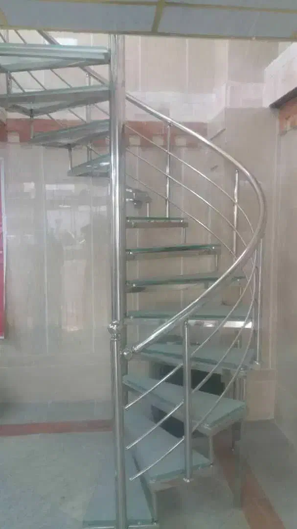 درب استیل. نرده کابلی و شیشه ای. نرده و حفاظ استیل|خدمات پیشه و مهارت|رباطکریم, رباطکریم|دیوار