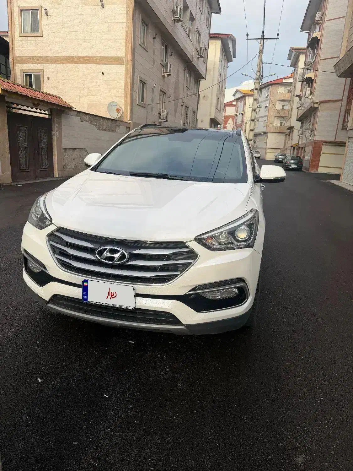 سانتافه ۲۰۱۷ پلاک منطقه|خودرو سواری و وانت|رشت, گلسار|دیوار