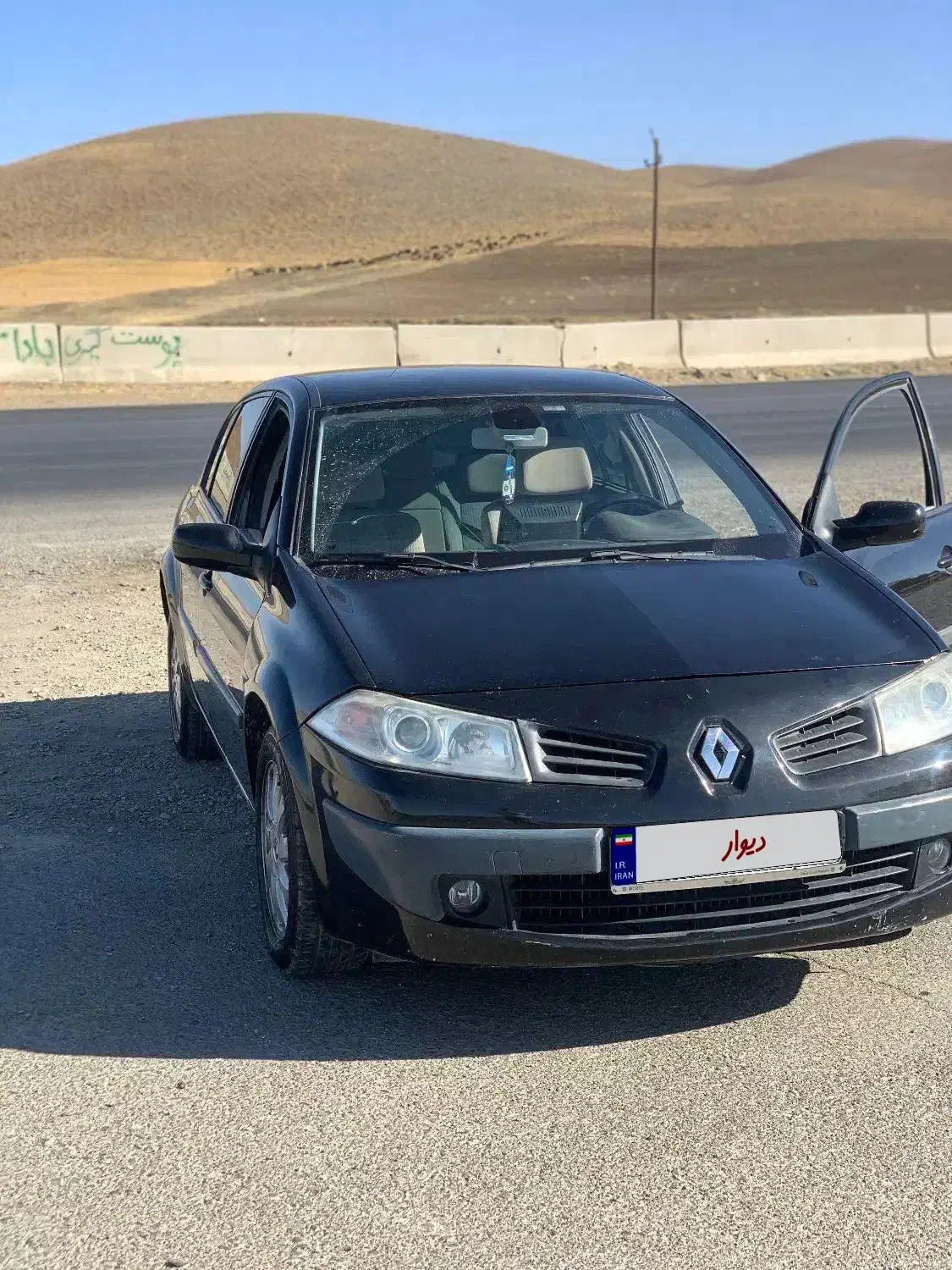 مگان ۲۰۰۰اتومات بیرنگ درحد|خودرو سواری و وانت|تهران, تهرانپارس غربی|دیوار