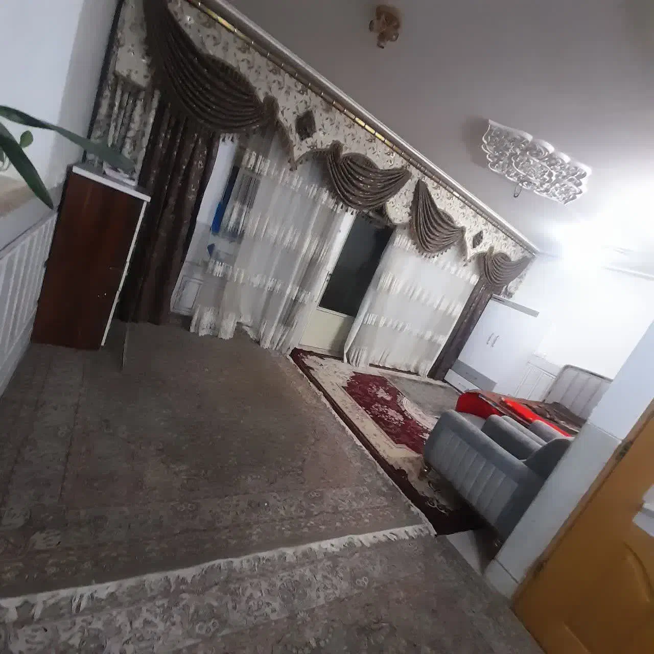 اجاره روزانه و هفتگی منزل با وسیله|اجارهٔ کوتاهمدت آپارتمان و سوئیت|نجفآباد, معرفت|دیوار