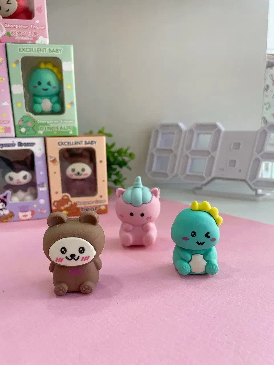 پاکن عروسکی|لوازم التحریر|مشهد, تربیت (صدف)|دیوار