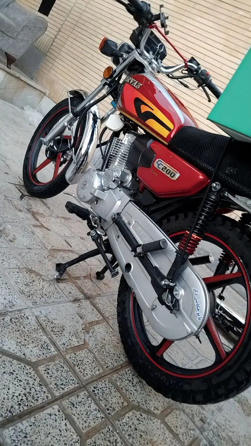 موتور ۲۰۰ پرواز|موتورسیکلت|شاهین‌شهر, شهرک گلدیس|دیوار