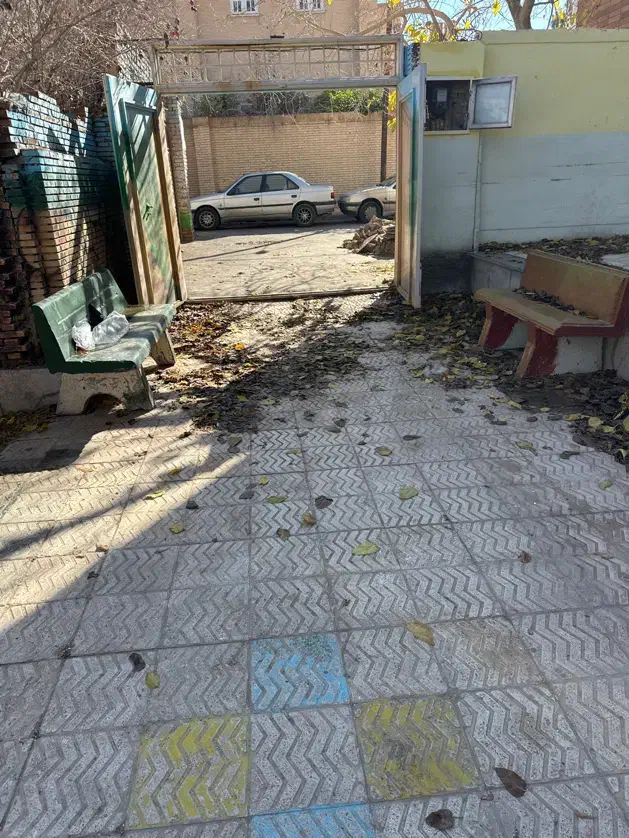 واگذاری رایگان صندلی بتنی|صندلی و نیمکت|یزد, |دیوار