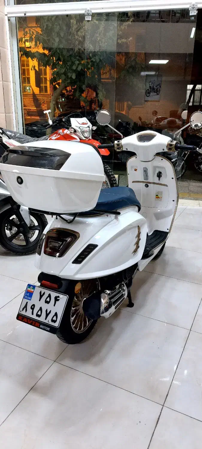 طرح وسپاS5 درحد خشک|موتورسیکلت|سمنان, |دیوار