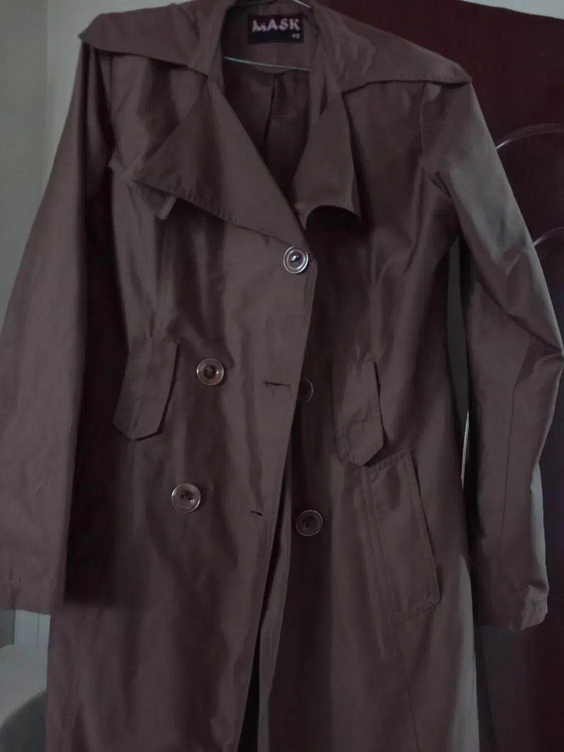 بارونی|لباس|شاندیز, |دیوار