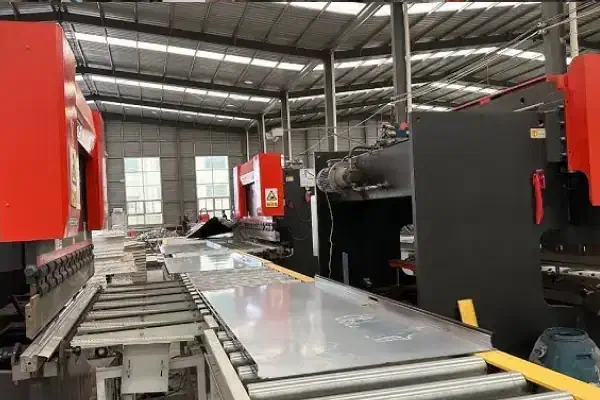 استخدام کارگر خط تولید کارخانه درب|استخدام صنعتی، فنی، مهندسی|ارومیه, |دیوار