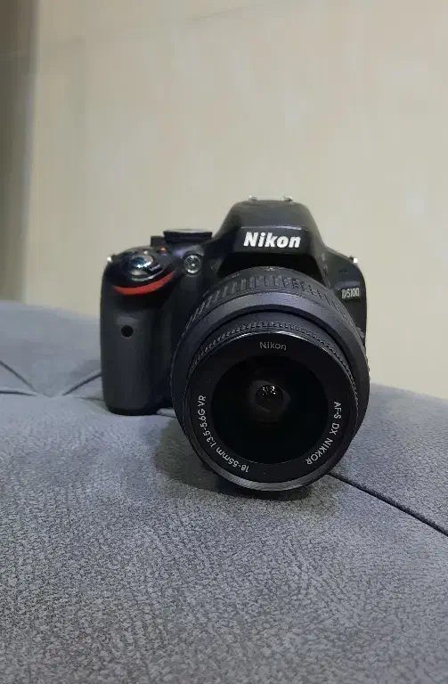 دوربین نیکون ۵۱۰۰|دوربین عکاسی و فیلمبرداری|رشت, معلولین|دیوار