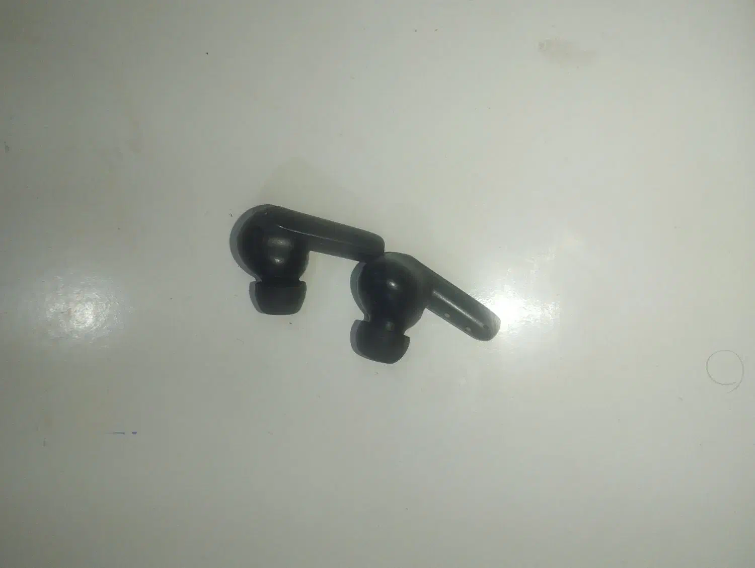 گیت ایرپاد|اشیا|کاشان, زیارتی|دیوار