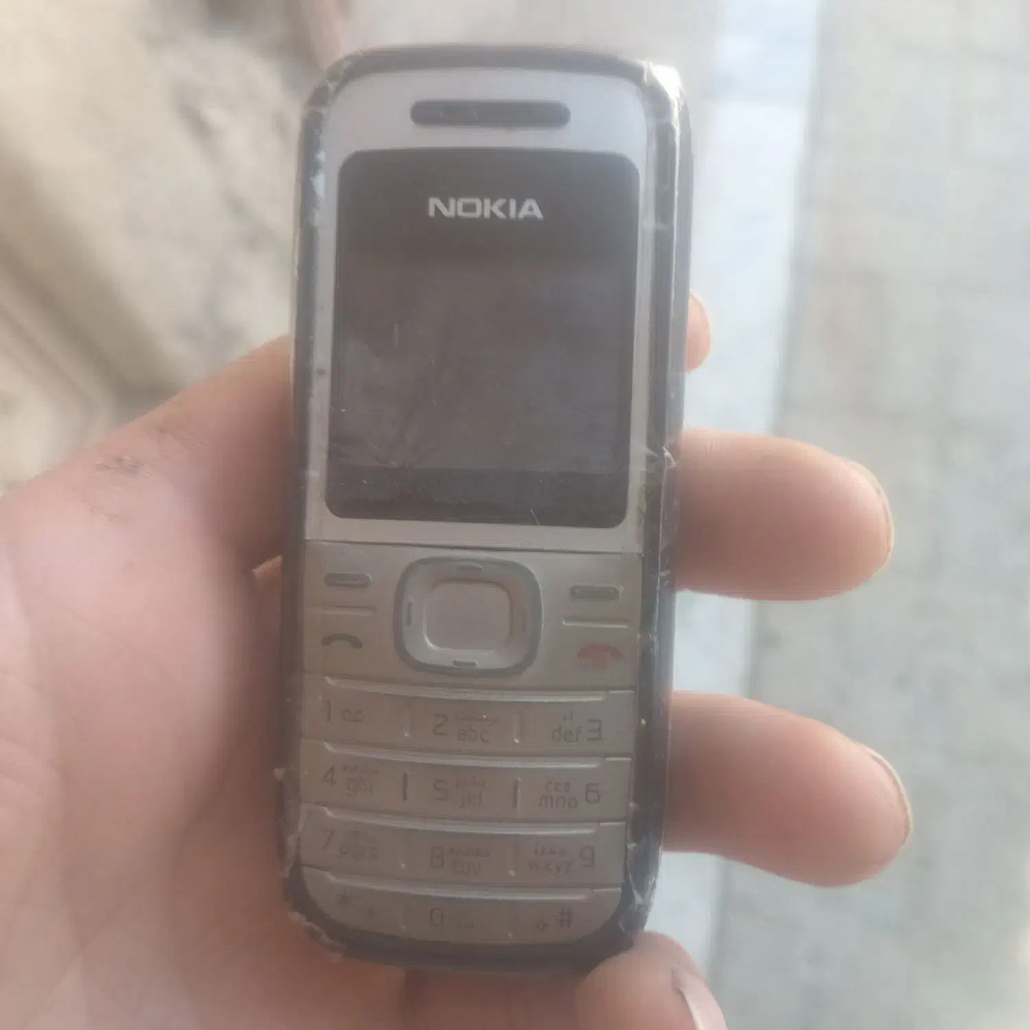 ساعت وگوشی ومقداری لوازم|ساعت|بروجرد, |دیوار