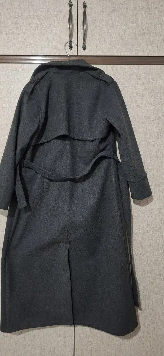 پالتو|لباس|مریوان, |دیوار