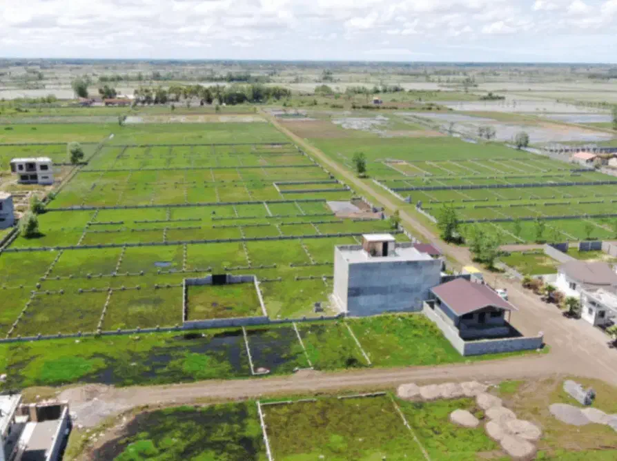 زمین مسکونی شهرکی باسندتک برگ نزدیک دریا|فروش زمین و ملک کلنگی|کاشان, فاز ۱ ناجی آباد|دیوار