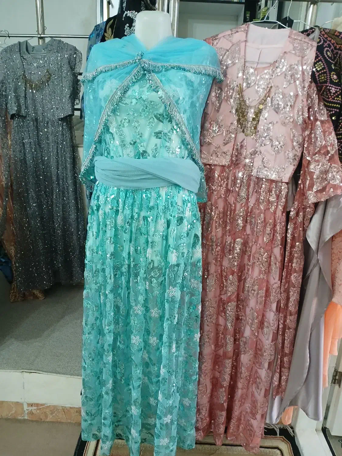 مزون دلوان اجاره لباسهای محلی ومراسمی|لباس|ایوان, |دیوار