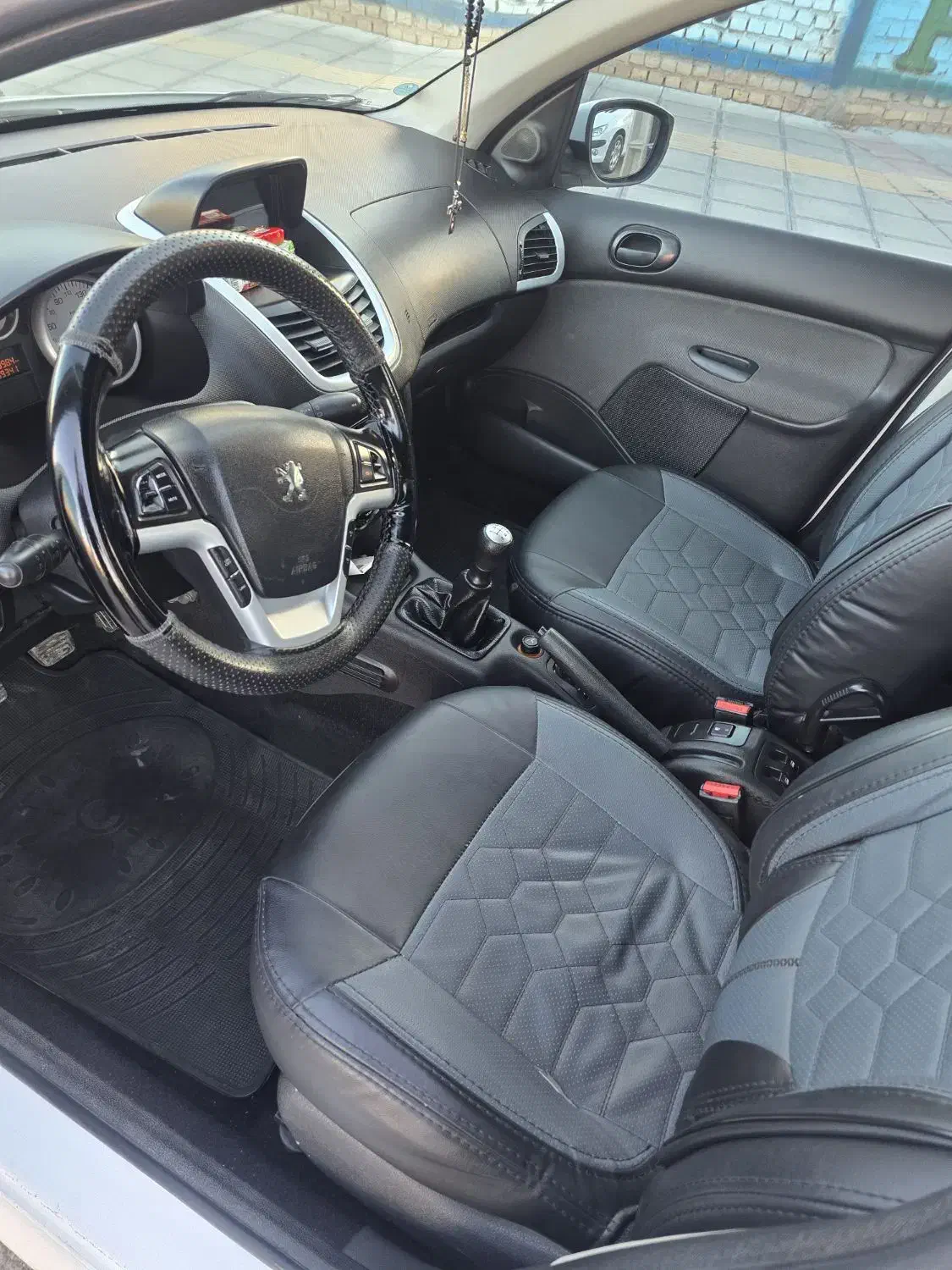 پژو ۲۰۷|خودرو سواری و وانت|قائن, |دیوار