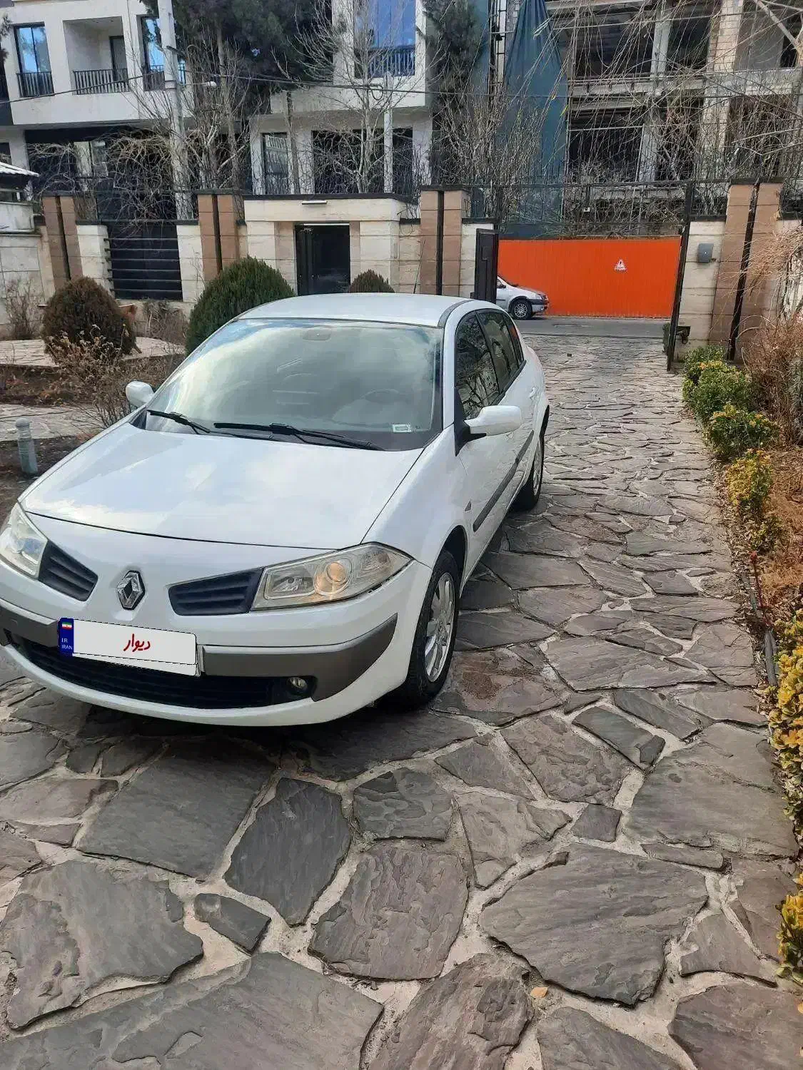 مگان ۲۰۰۰ اتوماتیک|خودرو سواری و وانت|کرج, فاز ۱ مهرشهر|دیوار