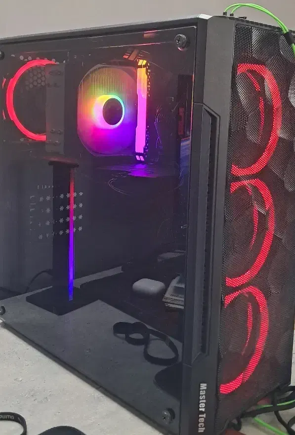 کارت گرافیک 2060super gigabyte|قطعات و لوازم جانبی رایانه|رشت, پیرکلاچای|دیوار