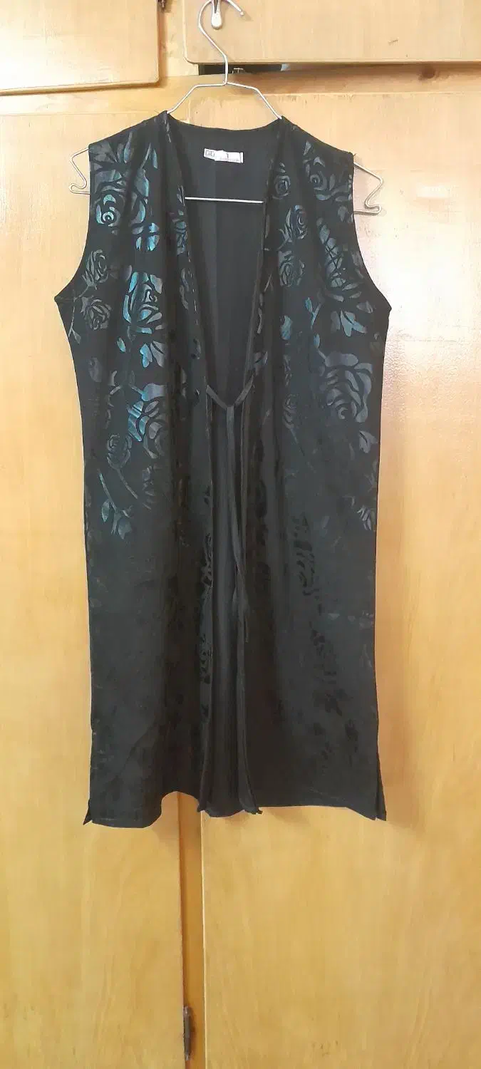 لباس زنانه|لباس|فولادشهر, B4|دیوار