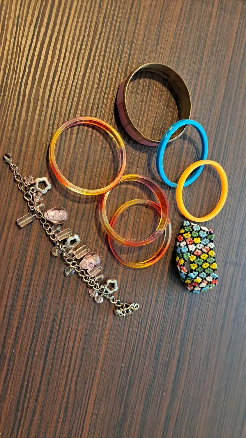 دستبند النگو انگشتر تسبیح  عینک افتابی|زیورآلات و اکسسوری|اصفهان, مهرآباد|دیوار