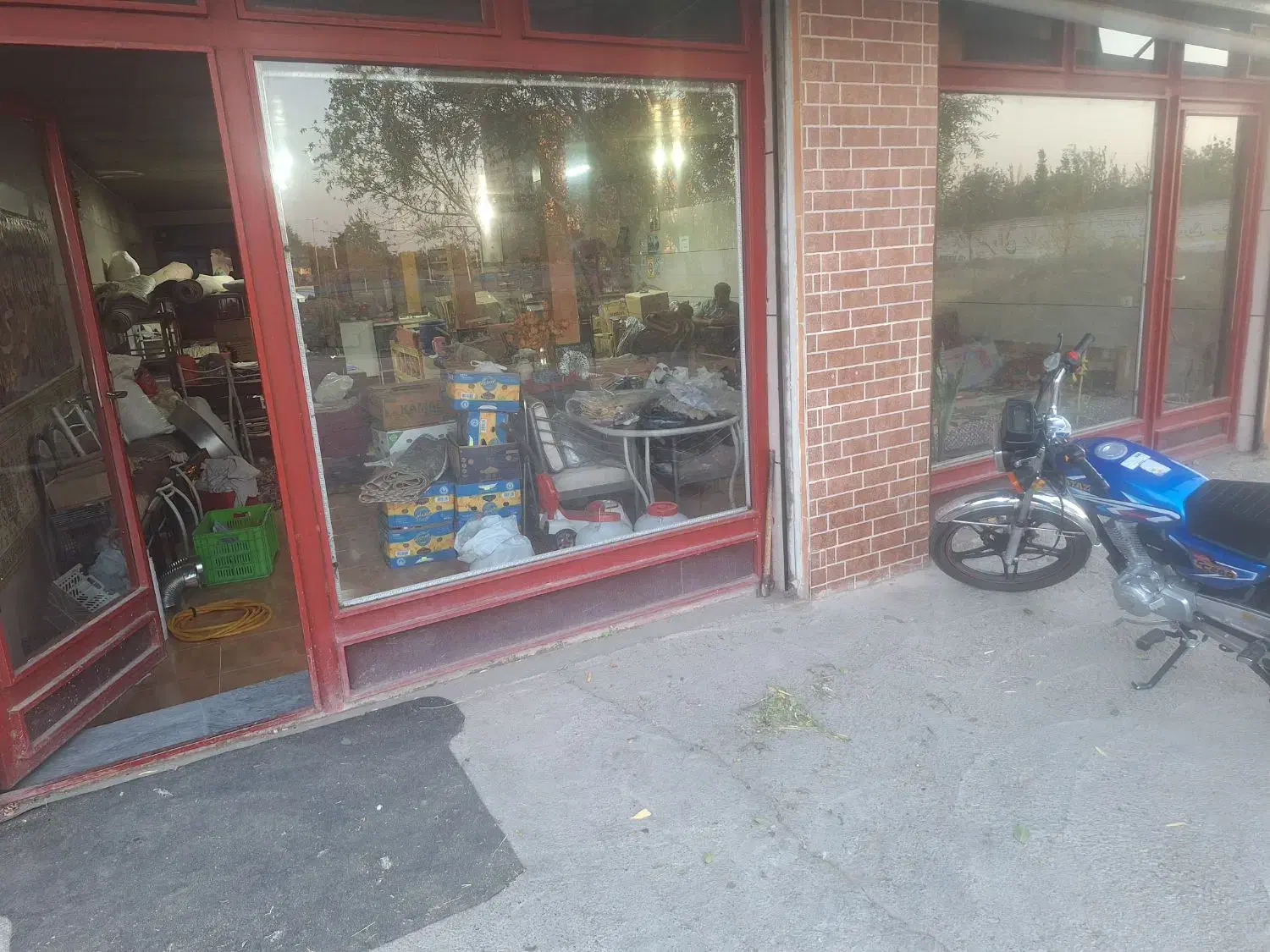 مغازه اجاره ای|اجارهٔ مغازه و غرفه|خوی, |دیوار