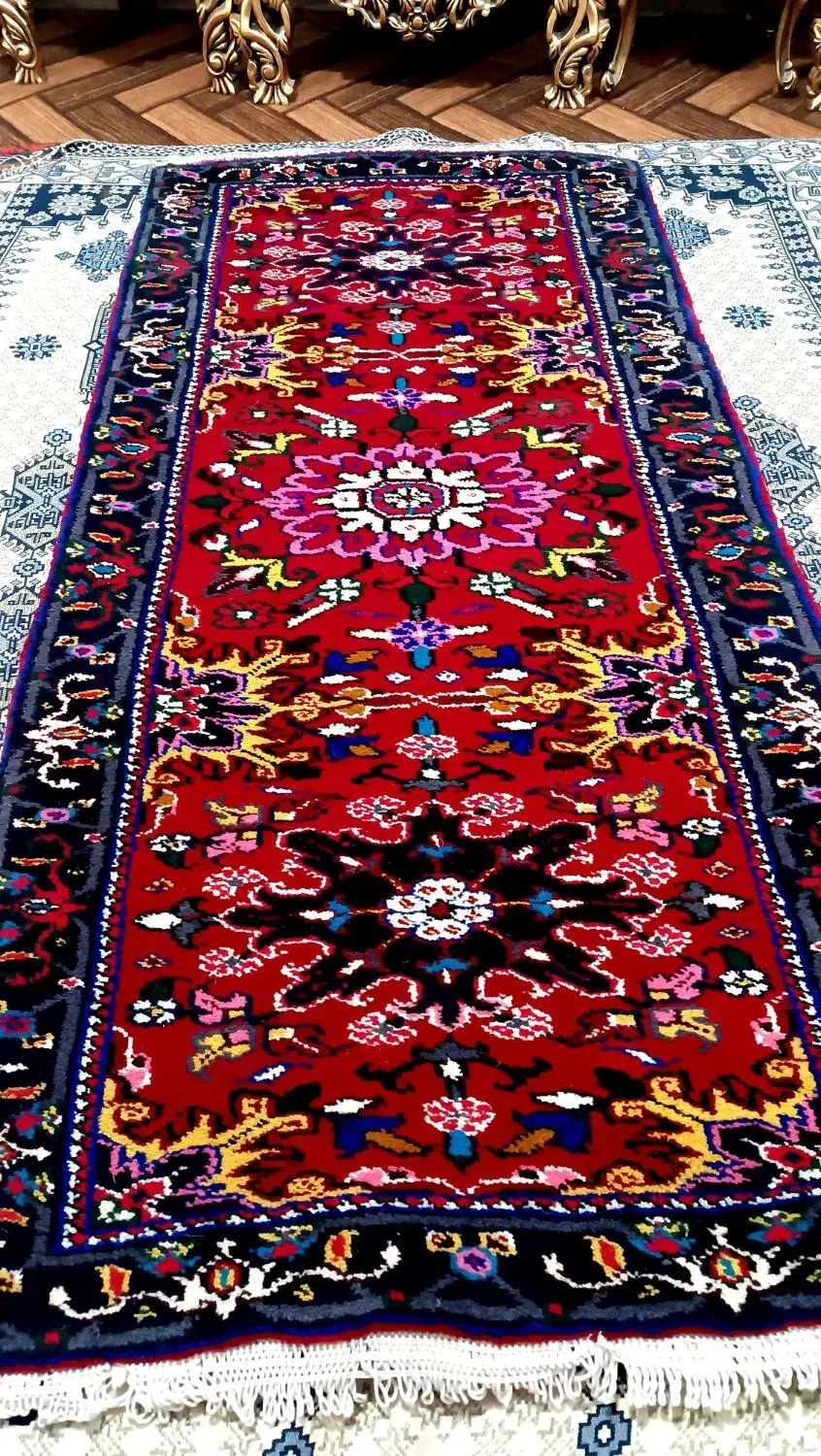 فرش دستبافت کناره تازه بافته شده ۱متر در ۲۰۵|فرش|تبریز, |دیوار