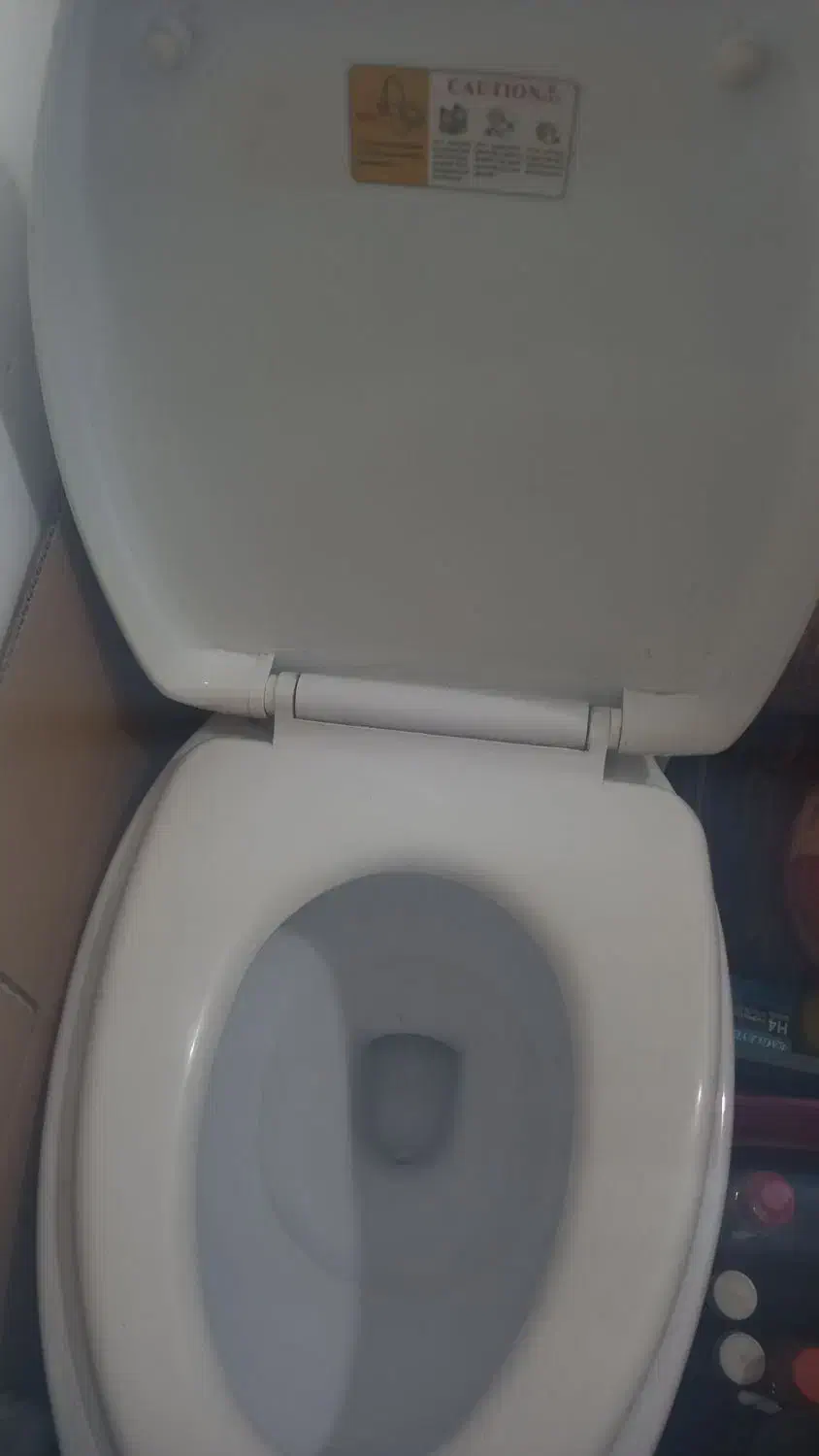 توالت فرنگی توتی (toti) اصل ایتالیا|لوازم سرویس بهداشتی|همدان, |دیوار