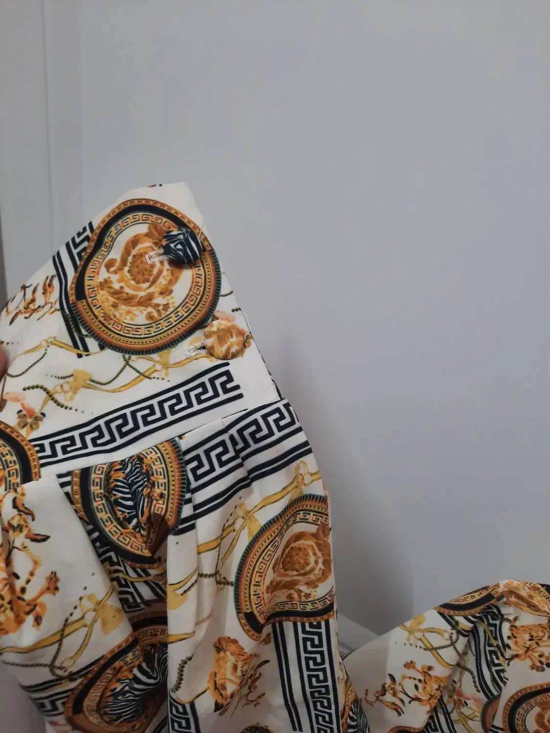 مانتو مدل ورساچه|لباس|قم, نیروگاه|دیوار