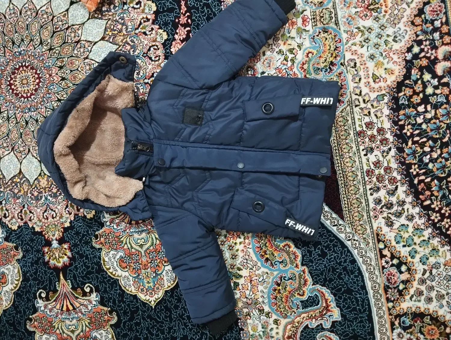 فروش لباس دخترانه و پسرانه درحدنو|لباس|ماهدشت, |دیوار