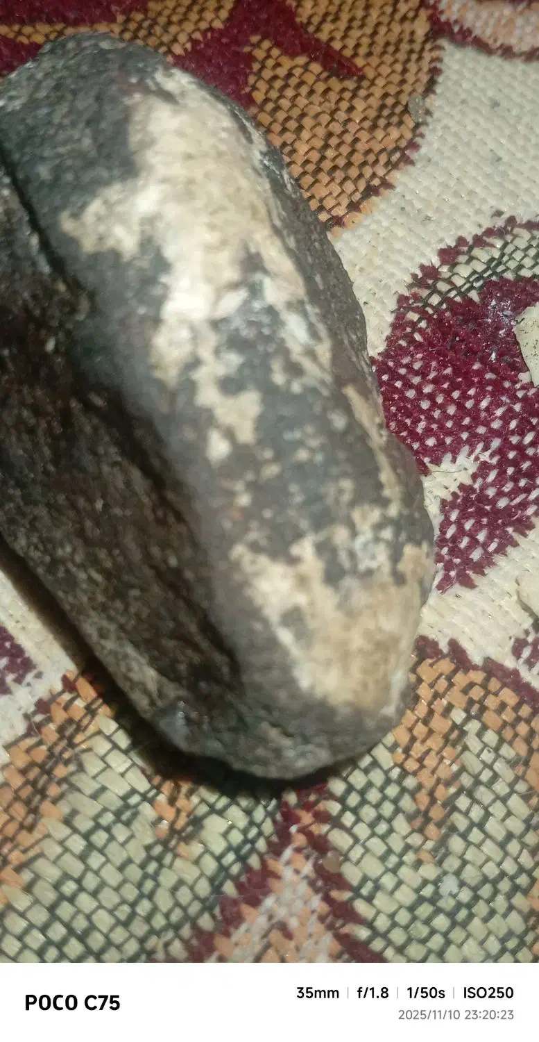 شهاب سنگ وسنگهای باارزش|بدلیجات|بافت, |دیوار