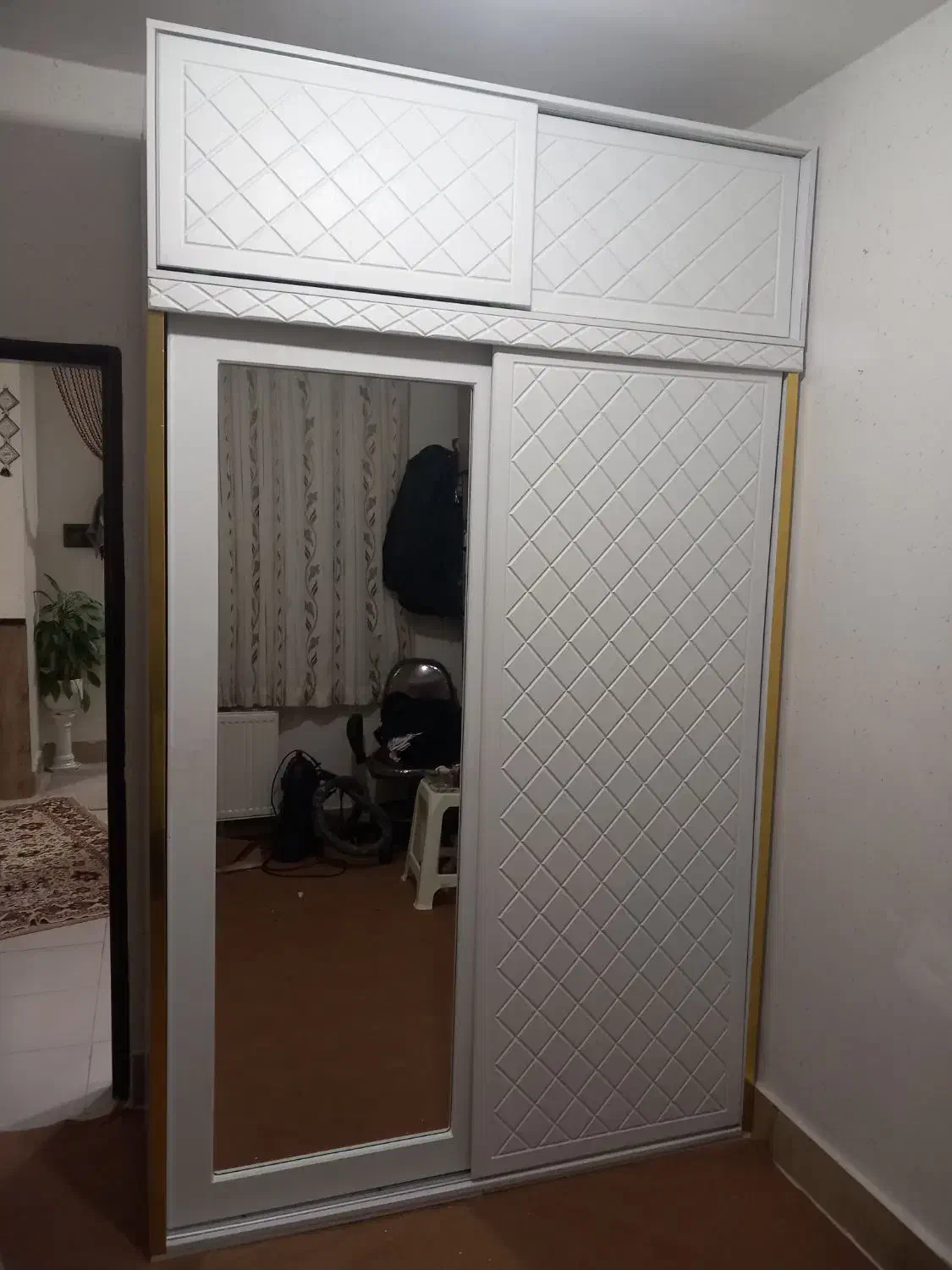 کمد|جاکفشی، کمد، دراور|قروه, |دیوار