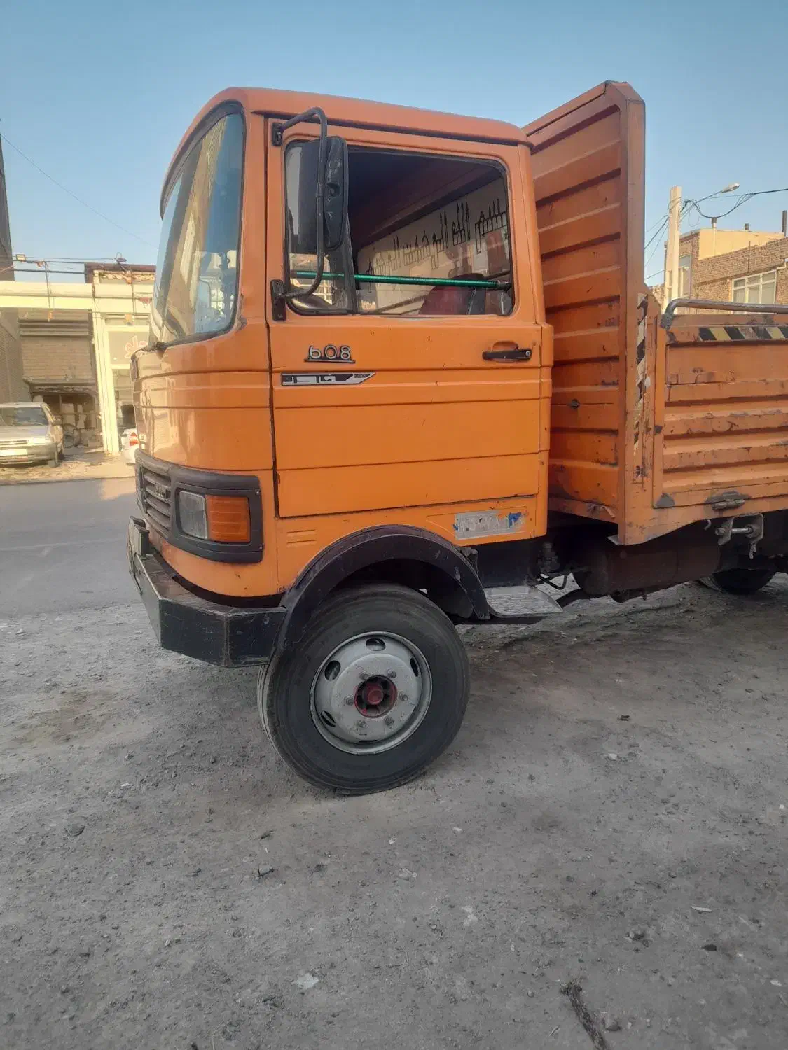 خاور ۶۰۸|خودرو سنگین|ماهدشت, |دیوار