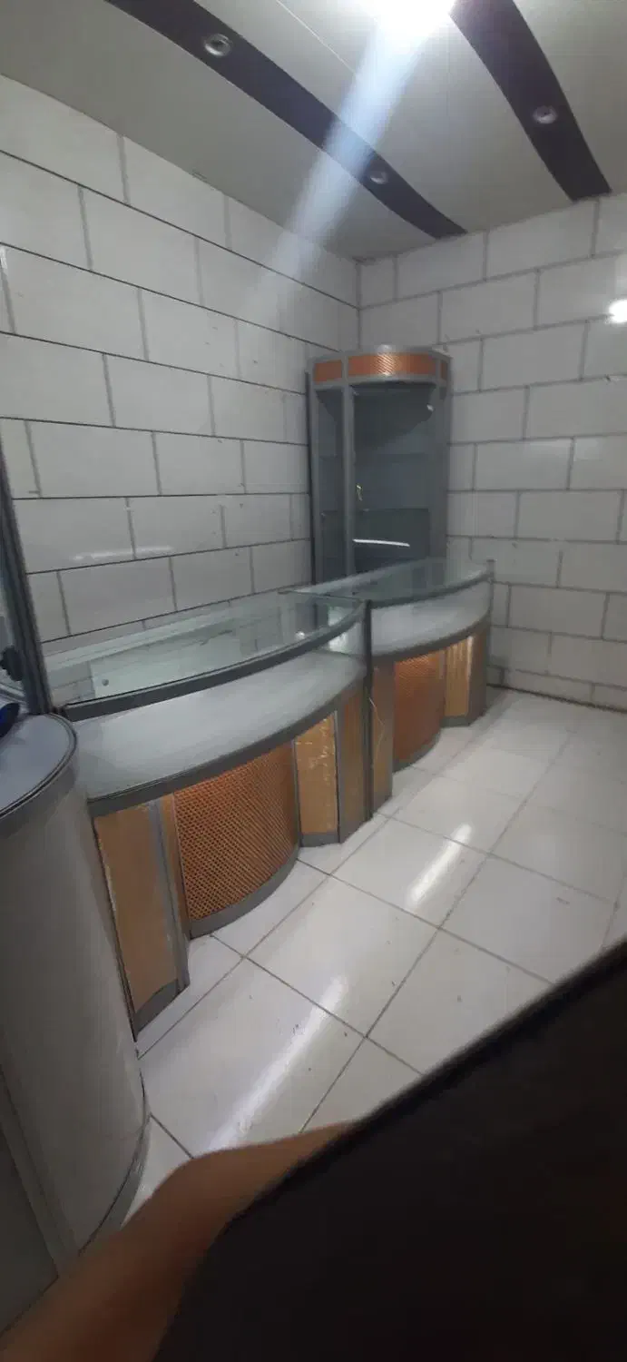 ویترین مغازه و پیشخوان|بوفه، ویترین، کنسول|شهرکرد, |دیوار