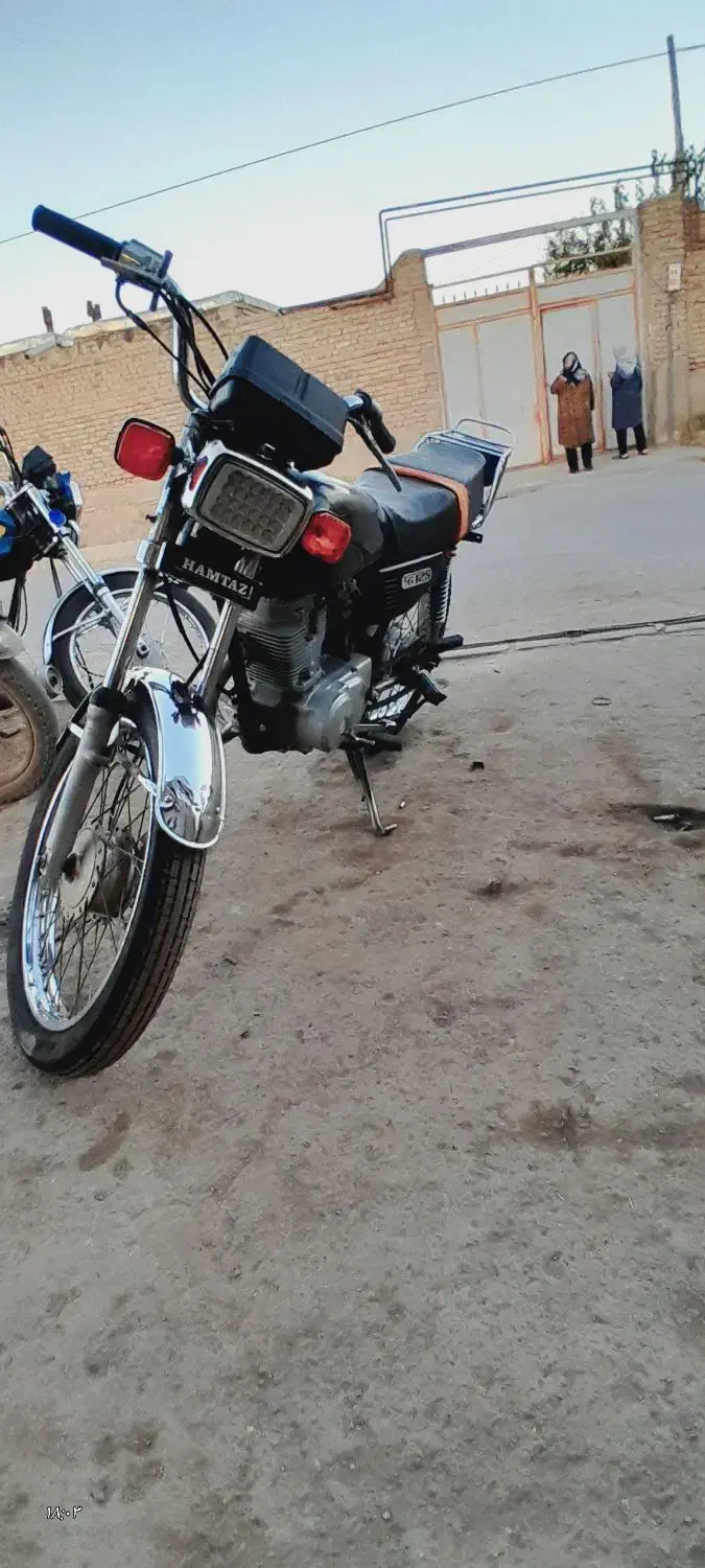 فروش یک متور سیکلت ۱۵۰ سی جی ۵ دنده چپ دنده فول|موتورسیکلت|خوی, |دیوار