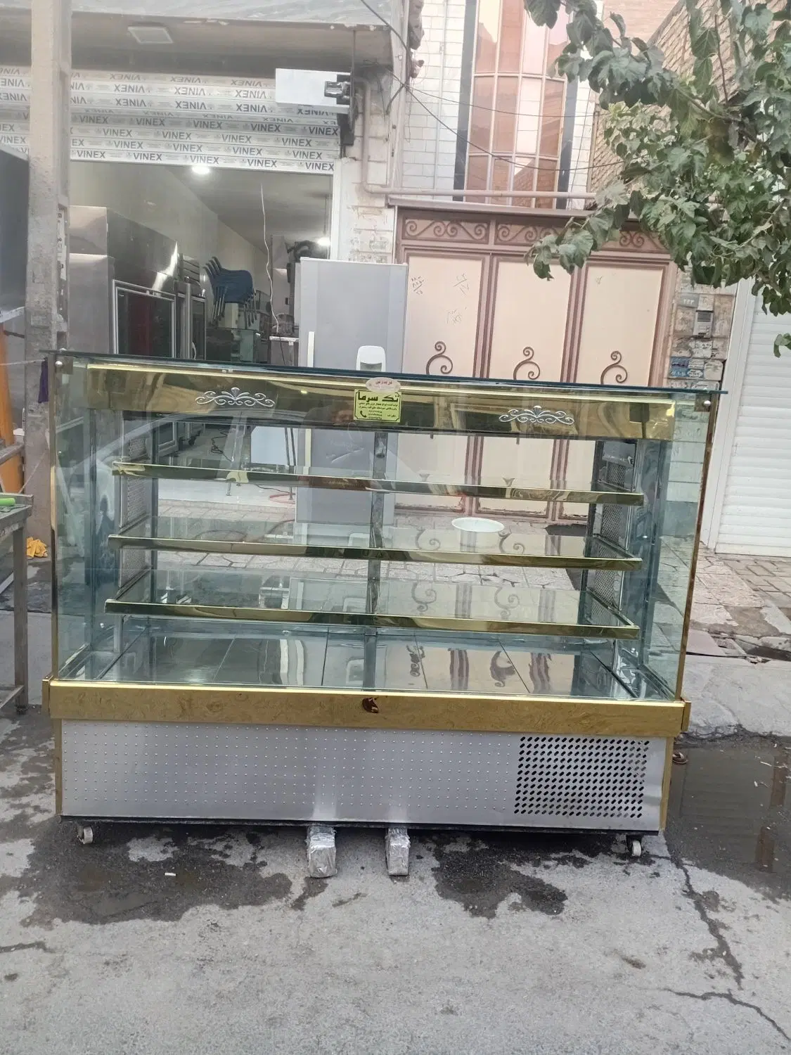 خریدار و فروشنده یخچال ایستاده لوازم رستوران صنعتی|کافیشاپ و رستوران|تهران, باشگاه نفت|دیوار
