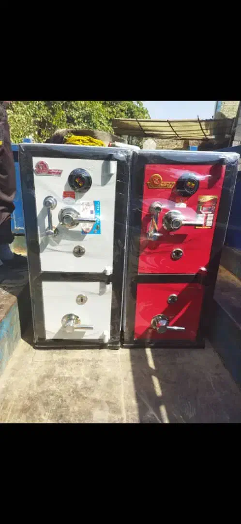 فروش گاوصندوقهای نسوز ایران کاوه|ابزارآلات|رودهن, |دیوار