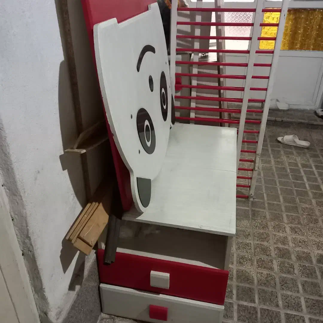 تخت کودک ونوجوان|تخت و سرویس خواب|تهران, شکوفه (عبدل آباد)|دیوار