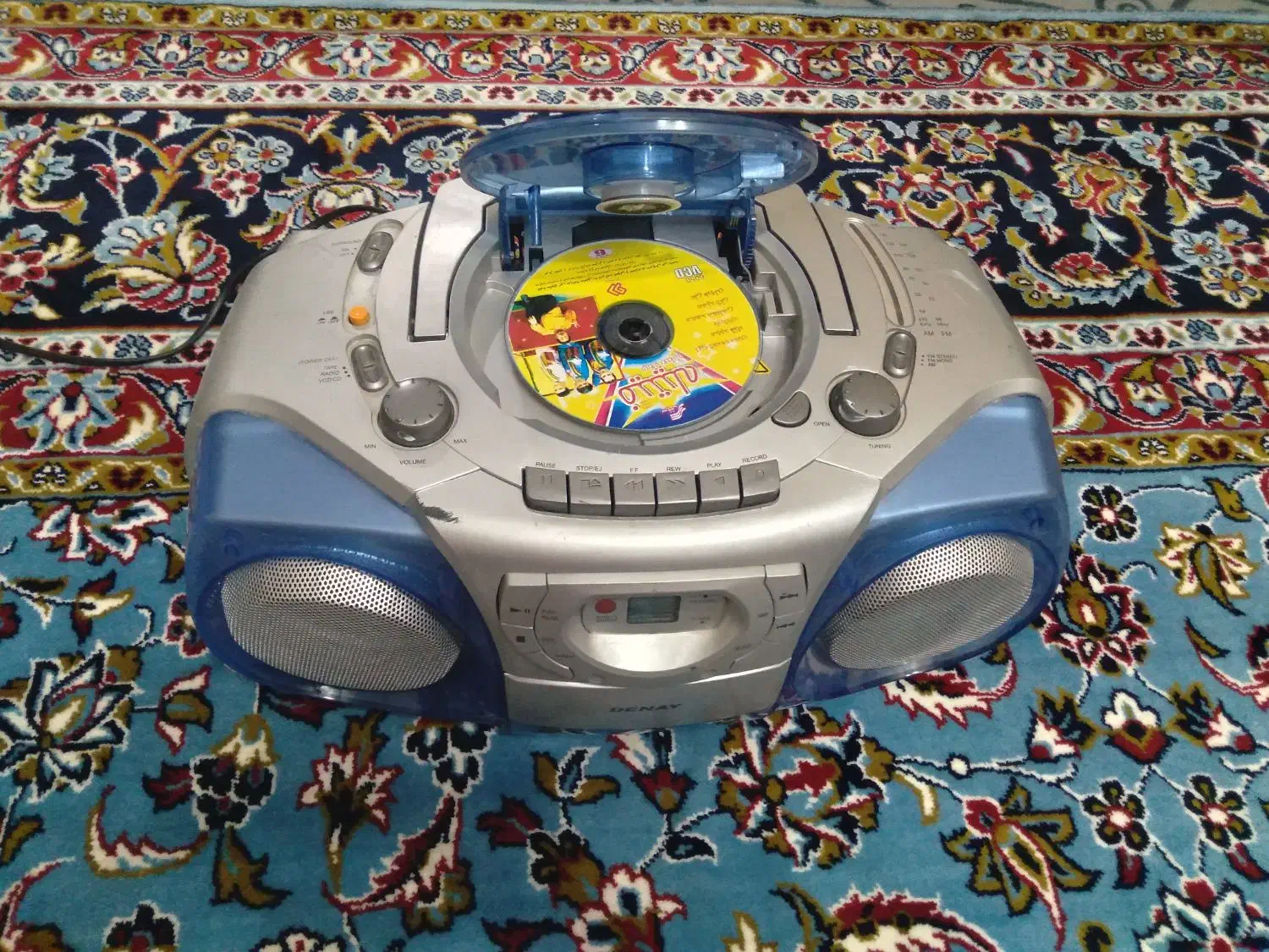 دی وی دی ونوارکاست خور کاملا سالم وتمیزقیمت ۶۰۰|پخش‌کننده DVD و ویدیو|ابهر, |دیوار