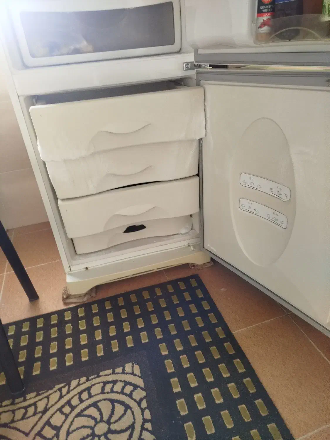 یک یخچال فریزر دو دره بدون برفک|یخچال و فریزر|پارس‌آباد, |دیوار