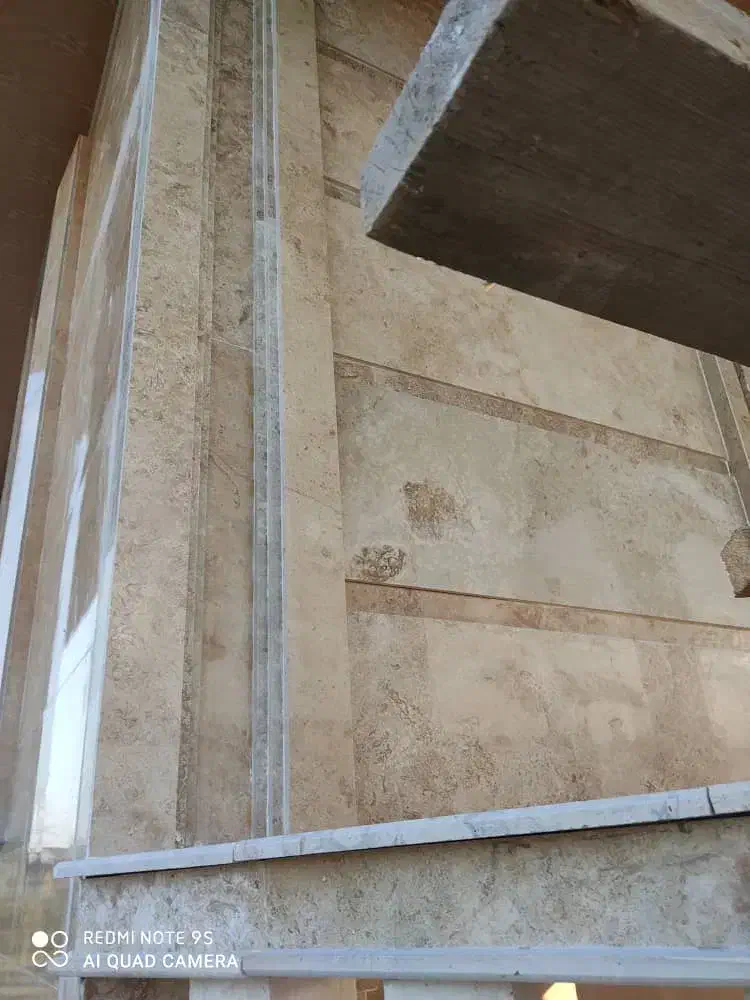 سنگ کاری‌کاشیکاری‌نرده سنگی‌موزایک،لاشه،بتن اکسپوز|خدمات پیشه و مهارت|لاهیجان, رجایی|دیوار