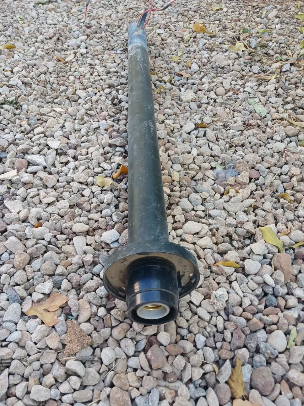 پایه چراغ باغی بهمراه متعلقات|لامپ و چراغ|شیراز, گویم|دیوار