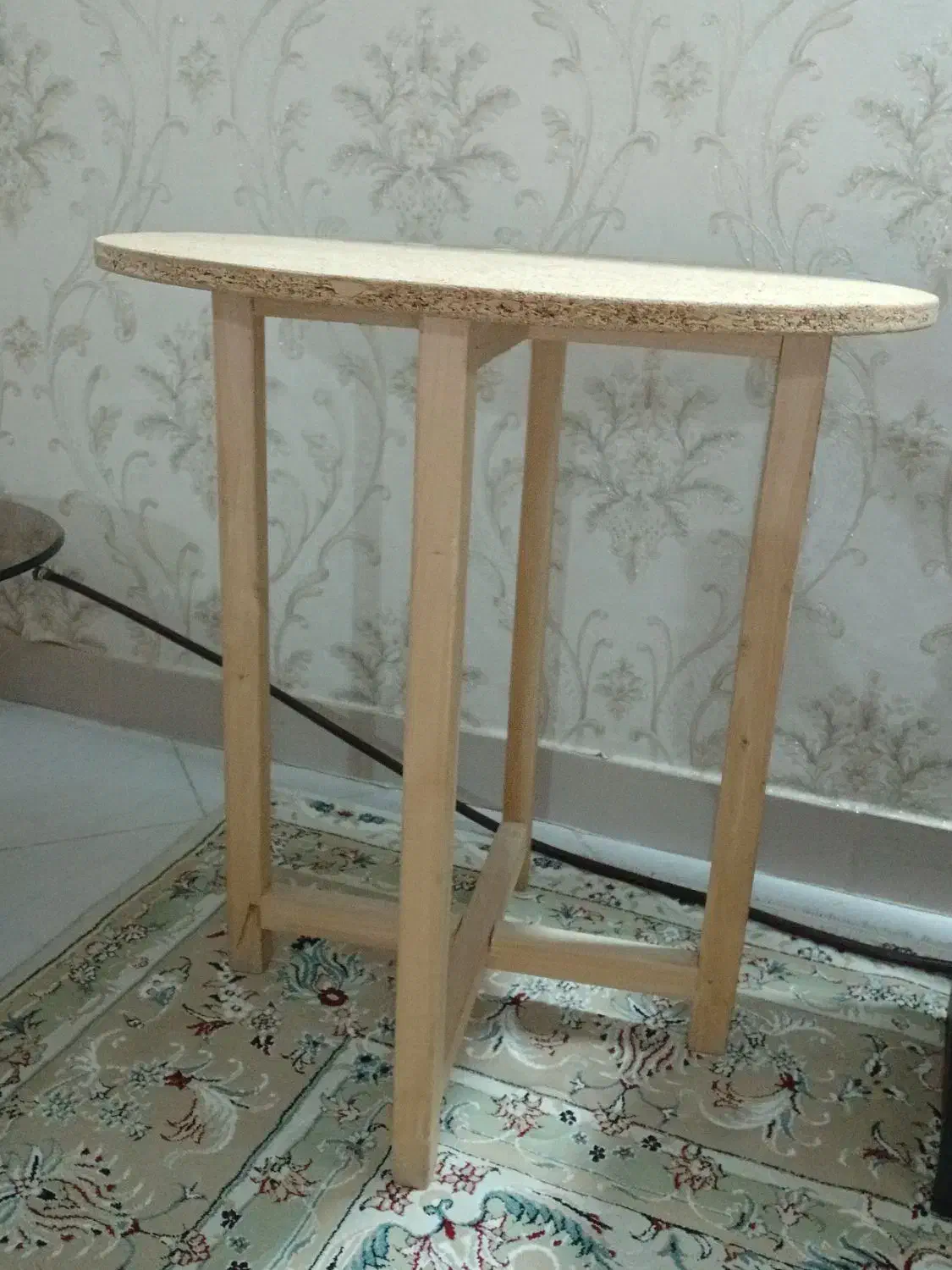 میز چوبی|مبلمان خانگی و میز عسلی|چهارباغ, |دیوار