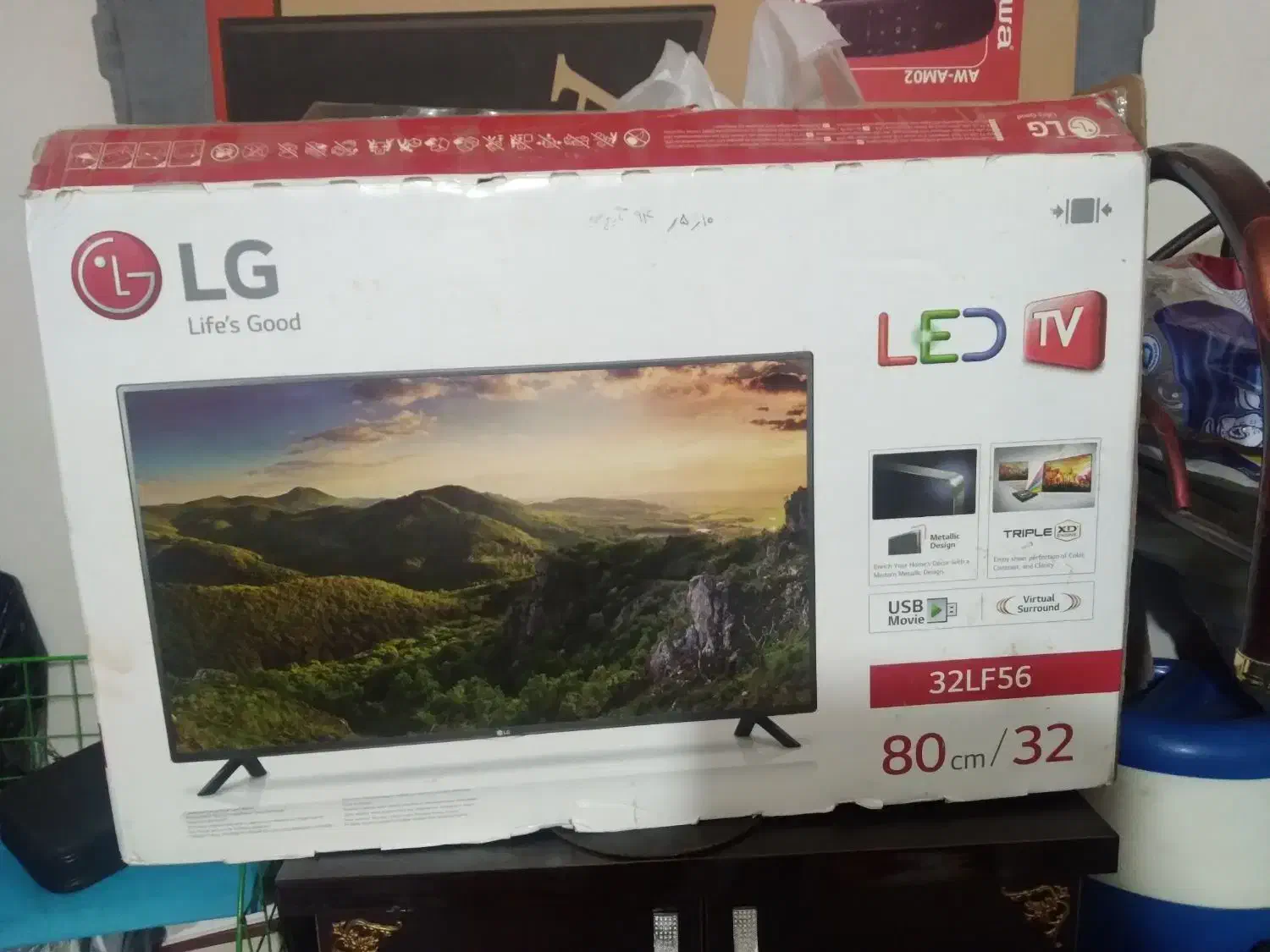 کارتن وکنترل تلویزیون ۳۲اینچ ال جی با کنترل|تلویزیون و پروژکتور|خرمآباد, |دیوار