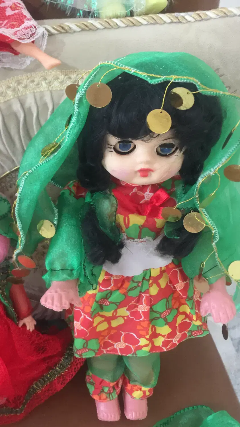 عروسک بالباس محلی|اسباببازی بچه|تهران, ونک|دیوار