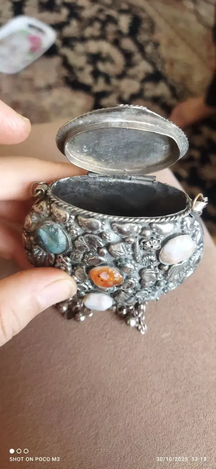 جا جواهری،یه تعدادوسیله|صنایع دستی و سایر لوازم تزئینی|نهاوند, |دیوار