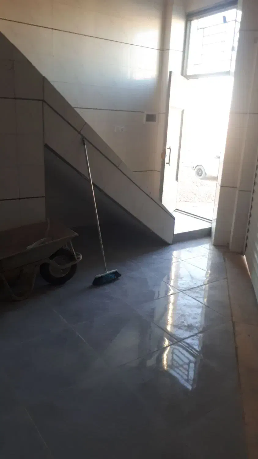 یک باب مغازه داخل منطقه صنعتی گرگاب|اجارهٔ مغازه و غرفه|شاهینشهر, گرگاب|دیوار