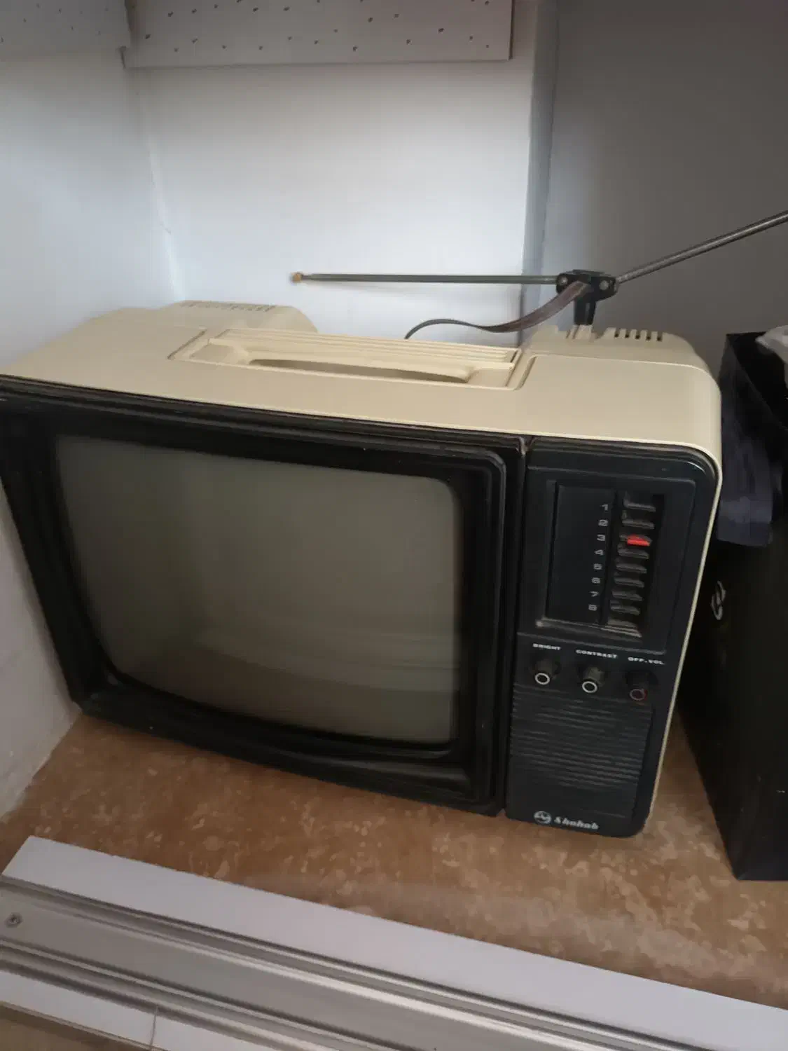 تلویزیون ۱۴ اینچ شهاب|تلویزیون و پروژکتور|تهران, بوستان چیتگر|دیوار