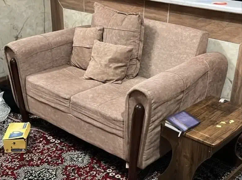 مبل ۷نفره، درحدنو|مبلمان خانگی و میز عسلی|قم, شهرک امام حسن|دیوار