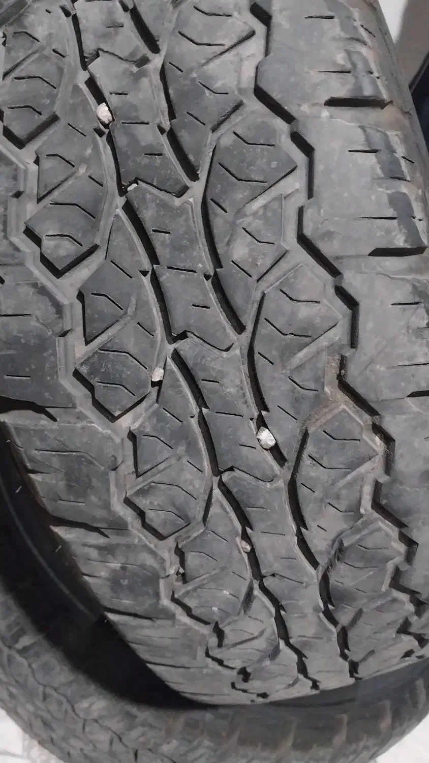 لاستیک نیسان مناسب رینگ ۱۵ کاروانی|قطعات یدکی و لوازم جانبی|رشت, کوی جام جم|دیوار