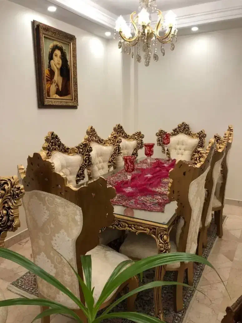 مبل سلطنتی با نهارخوری ۸نفره|مبلمان خانگی و میز عسلی|بروجرد, |دیوار