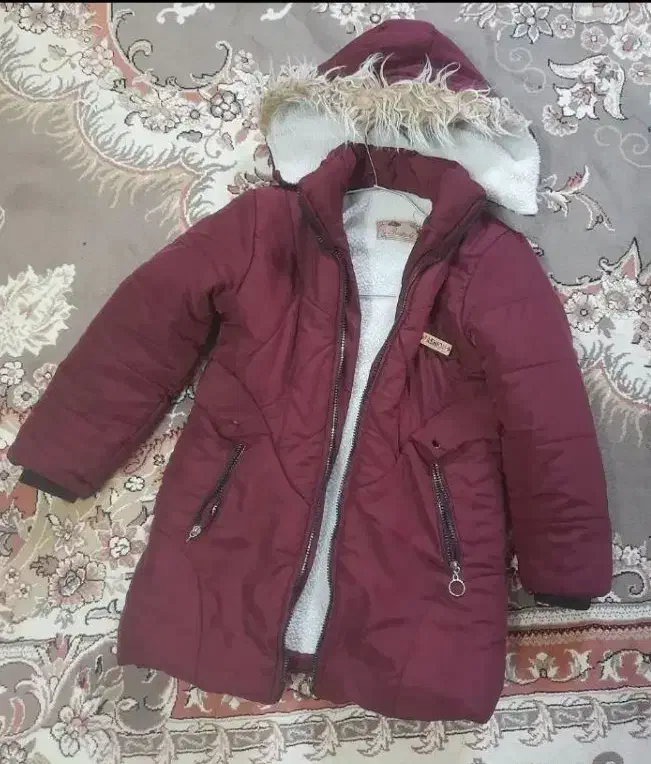 دو عدد کاپشن دخترانه|کفش و لباس بچه|میبد, |دیوار